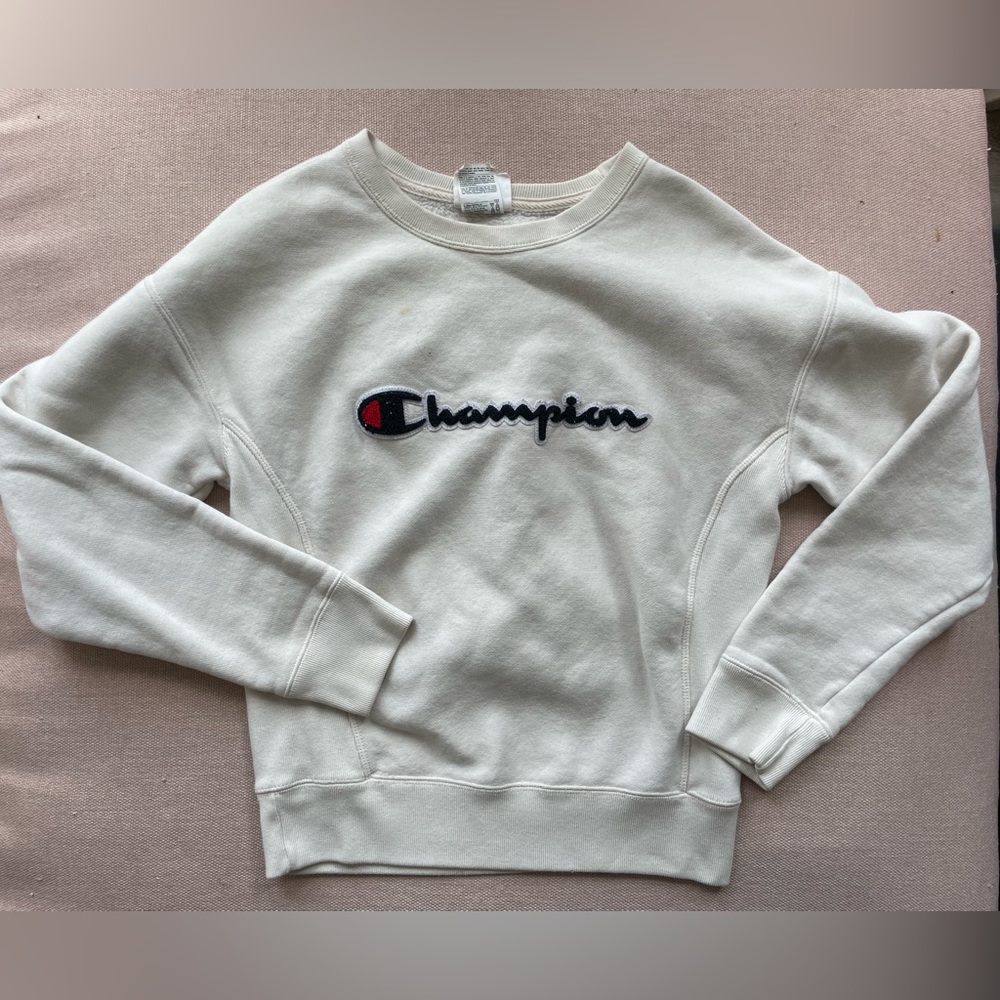 White Champion logo sweatshirt